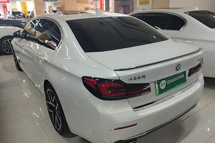 Used BMW 5 Series New Energy 2022 Updated Version 535Le Luxury Package Rear Left 45 Deg