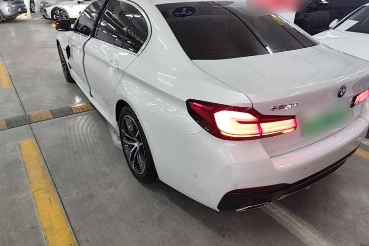 Used BMW 5 Series New Energy 2022 Second Facelift 535Le M Sport Package Rear Left 45 Deg