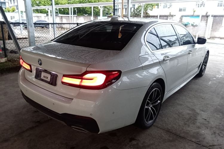 Used BMW 5 Series New Energy 2022 Restyled 535Le M Sport Package Rear Right 45 Deg