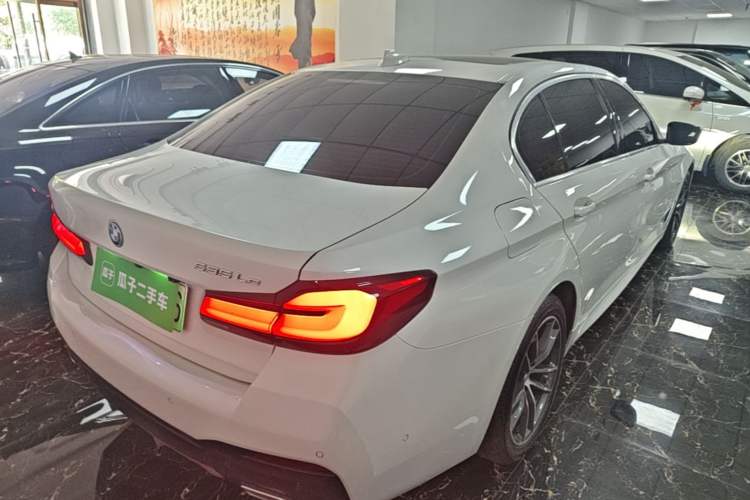 Used BMW 5 Series New Energy 2022 Restyled 535Le Pioneer Edition M Sport Package Rear Right 45 Deg
