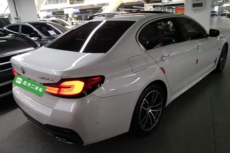 Used BMW 5 Series New Energy 2022 Restyled 535Le M Sport Package Rear Right 45 Deg