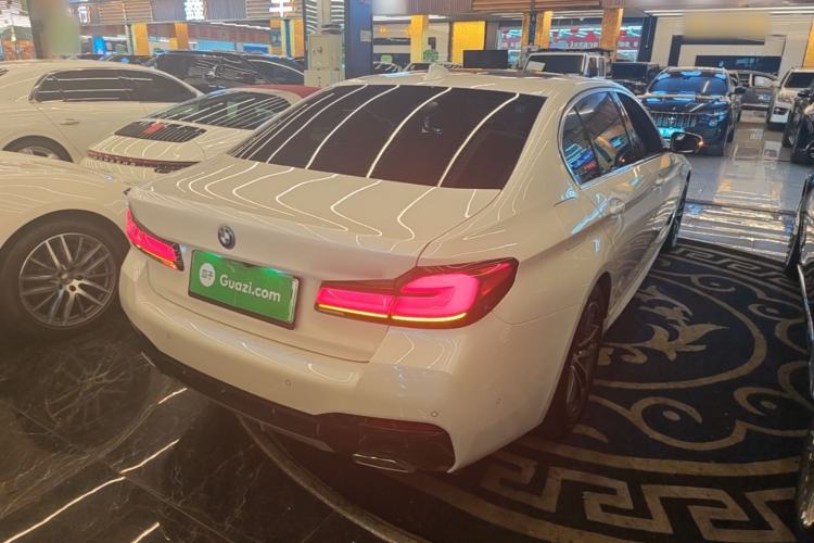 Used BMW 5 Series New Energy 2022 Second Facelift 535Le M Sport Package Rear Right 45 Deg