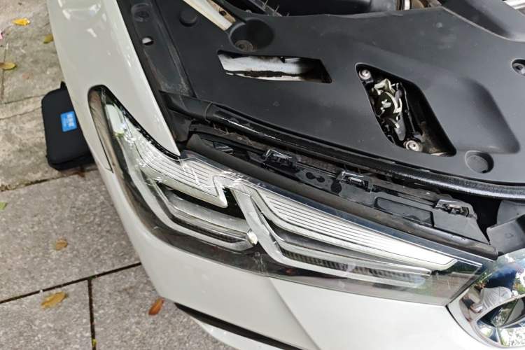 Used BMW 5 Series New Energy 2022 Second Facelift 535Le Luxury Package Right Front Headlight