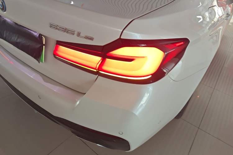 Used BMW 5 Series New Energy 2022 Second Facelift 535Le M Sport Package Right Rear Taillight