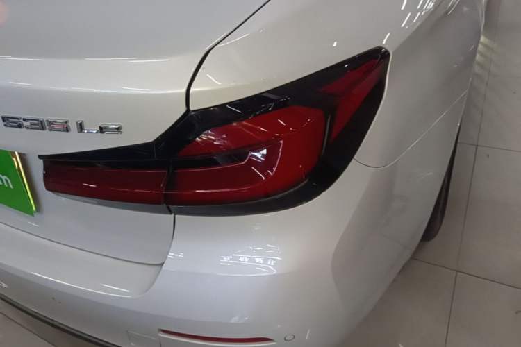 Used BMW 5 Series New Energy 2022 Restyled 535Le M Sport Package Right Rear Taillight