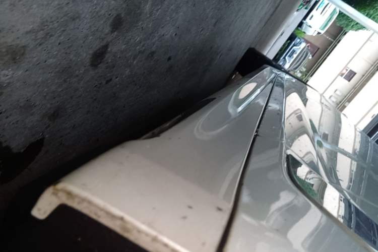 Used BMW 5 Series New Energy 2022 Restyled 535Le M Sport Package Right Side Sill