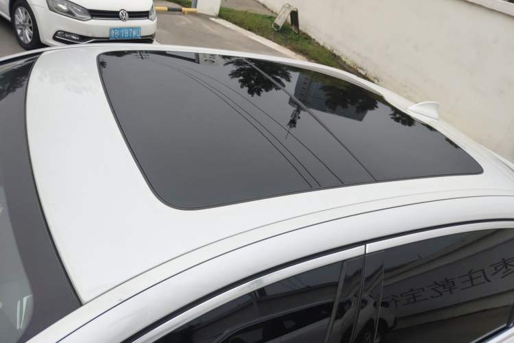 Used BMW 5 Series New Energy 2022 Second Facelift 535Le M Sport Package Roof