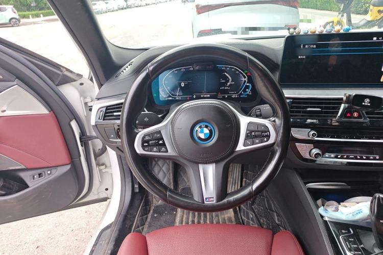 Used BMW 5 Series New Energy 2022 Restyled 535Le Pioneer Edition M Sport Package Steering Wheel