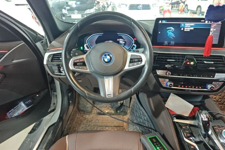 Used BMW 5 Series New Energy 2022 535Le M Sport Package Steering Wheel