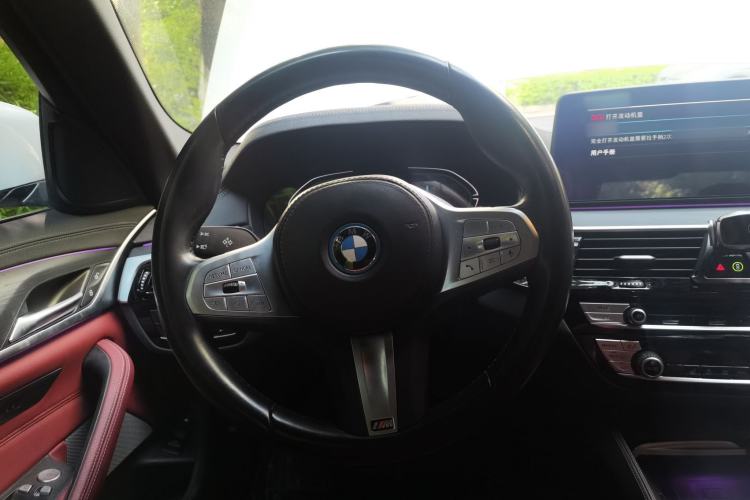 Used BMW 5 Series New Energy 2022 Second Facelift 535Le M Sport Package Steering Wheel