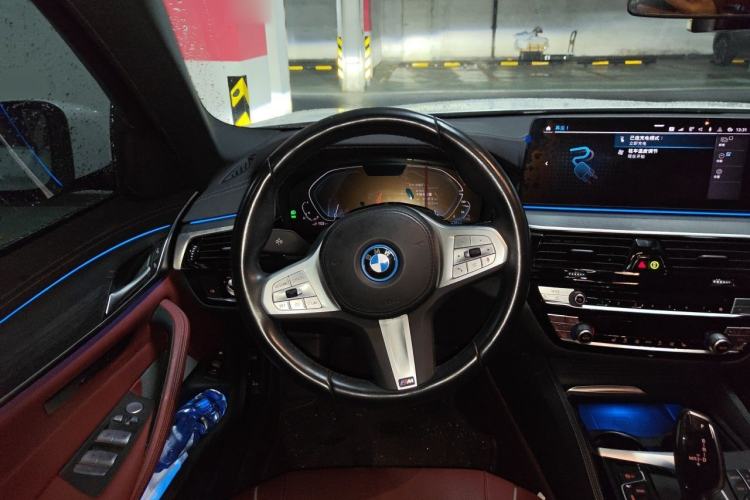 Used BMW 5 Series New Energy 2022 Second Facelift 535Le M Sport Package Steering Wheel
