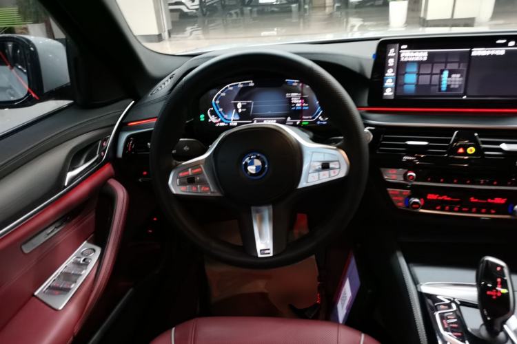 Used BMW 5 Series New Energy 2022 Second Facelift 535Le M Sport Package Steering Wheel
