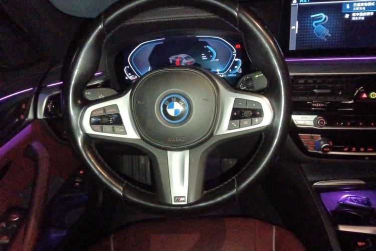 Used BMW 5 Series New Energy 2022 Restyled 535Le M Sport Package Steering Wheel