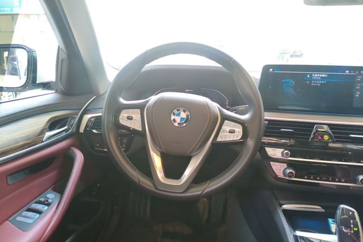 Used BMW 5 Series New Energy 2022 Second Facelift 535Le Luxury Package Steering Wheel