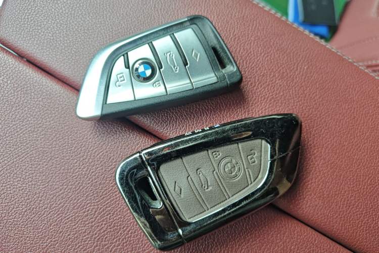 Used BMW 5 Series New Energy 2022 535Le Pioneer Edition M Sport Package Vehicle Key