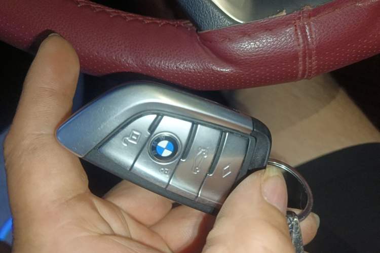 Used BMW 5 Series New Energy 2022 Restyled 535Le M Sport Package Vehicle Key