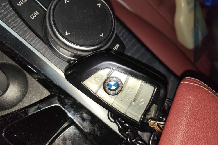 Used BMW 5 Series New Energy 2022 Second Facelift 535Le M Sport Package Vehicle Key