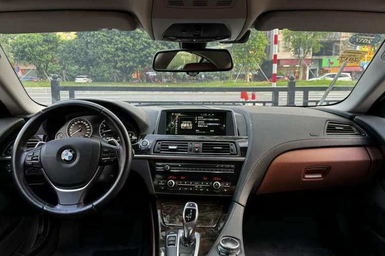 Used BMW 6 Series 2013 Facelift 640i Gran Coupe Interior 3