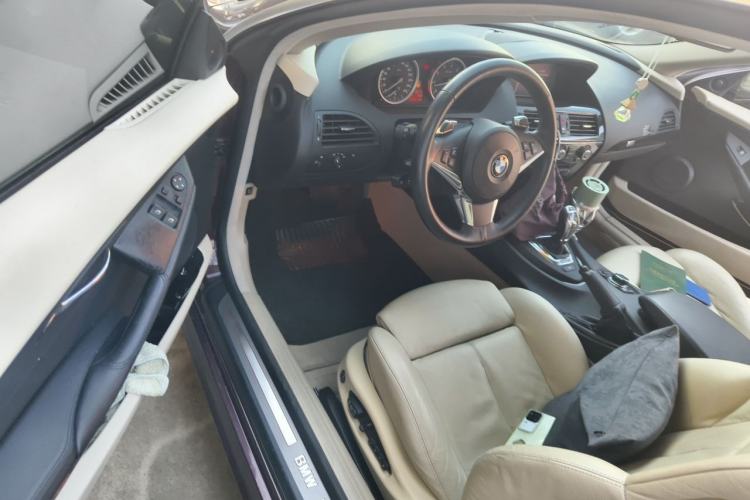 Used BMW 6 Series 2006 630i two-door coupe Driver Seat