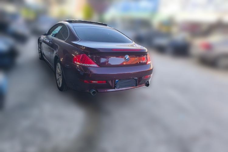 Used BMW 6 Series 2006 630i two-door coupe Rear Left 45 Deg