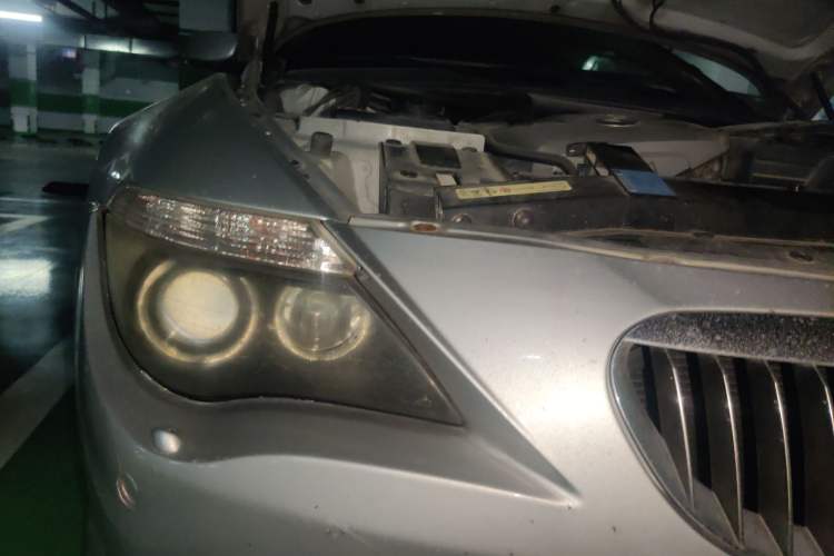 Used BMW 6 Series 2006 630i two-door coupe Right Front Headlight