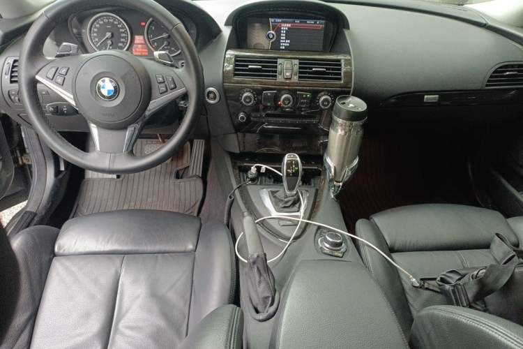 Used BMW 6 Series 2007 630i Coupe Center Console