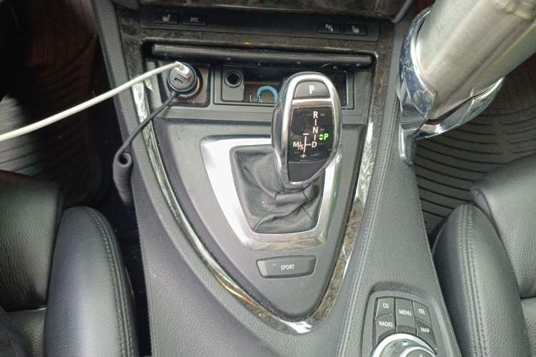Used BMW 6 Series 2007 630i Coupe Gear Lever