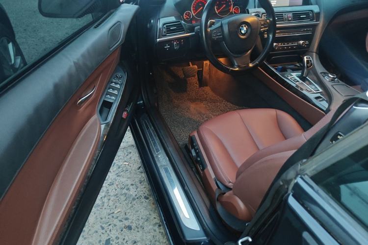 Used BMW 6 Series 2011 640i Convertible Coupe Driver Seat