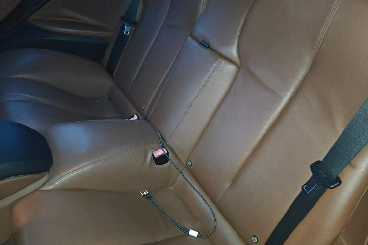 Used BMW 6 Series 2011 640i Convertible Coupe Left Rear Seat