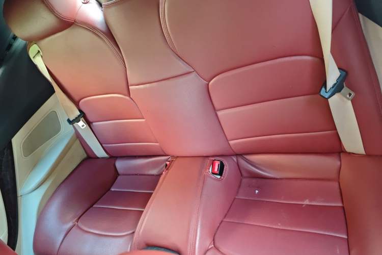 Used BMW 6 Series 2011 650i Convertible Coupe Left Rear Seat