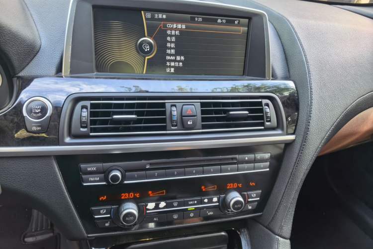 Used BMW 6 Series 2011 640i Convertible Coupe Audio And AC Panel