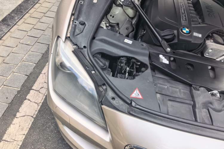 Used BMW 6 Series 2011 640i Convertible Coupe Right Front Headlight