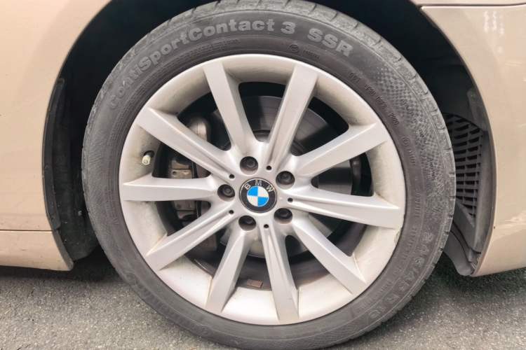 Used BMW 6 Series 2011 640i Convertible Coupe Right Front Wheel Hub