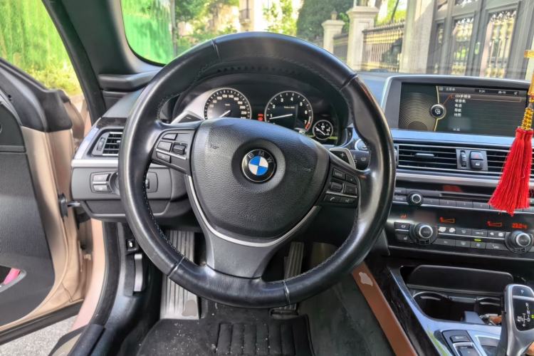 Used BMW 6 Series 2011 640i Convertible Coupe Steering Wheel