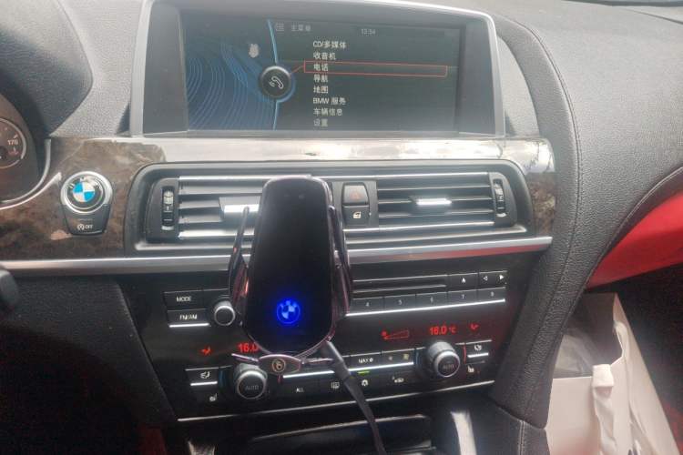 Used BMW 6 Series 2011 640i Convertible Coupe Audio And AC Panel