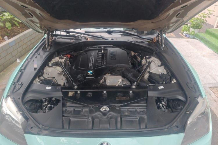Used BMW 6 Series 2011 640i Convertible Coupe Engine Bay