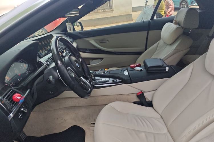 Used BMW 6 Series 2011 640i Convertible Coupe Left Front Seat