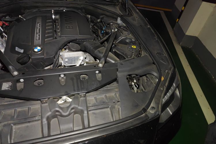 Used BMW 6 Series 2012 640i Gran Coupe Engine Bay Left