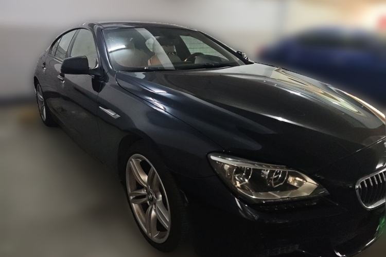 Used BMW 6 Series  Front Right 45 Deg
