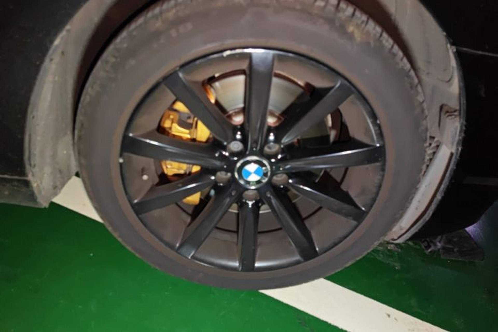 Used BMW 6 Series 2012 640i Gran Coupe Right Front Wheel Hub