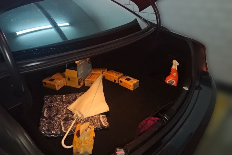Used BMW 6 Series  Trunk