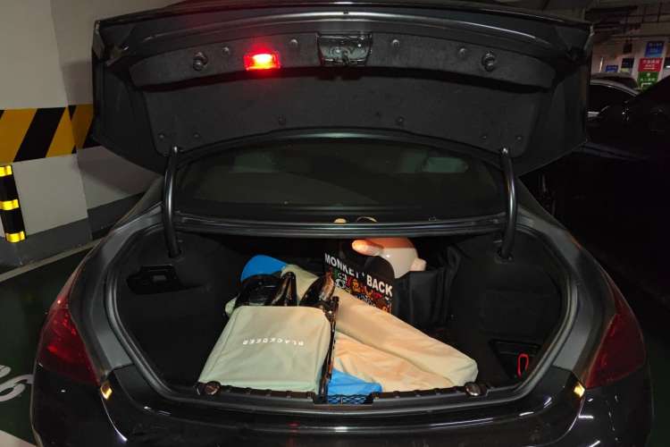 Used BMW 6 Series 2012 640i Gran Coupe Trunk