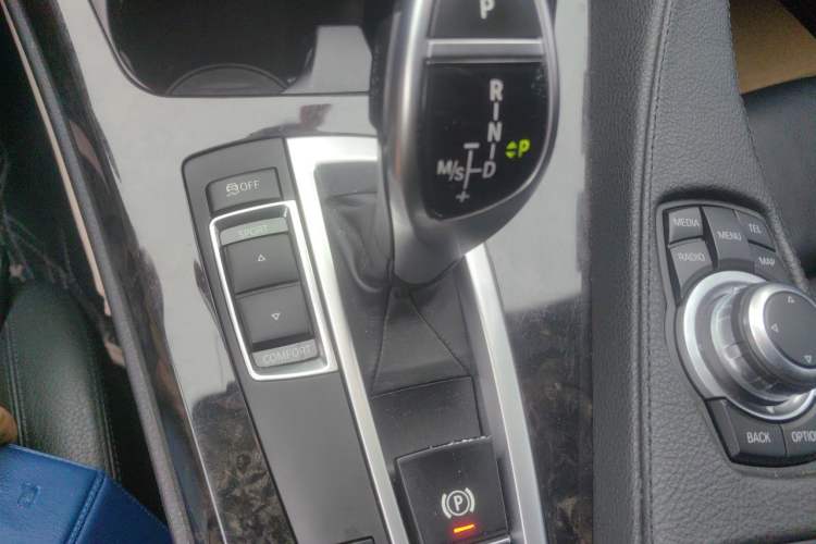 Used BMW 6 Series 2012 640i Gran Coupe Gear Lever