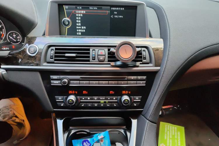 Used BMW 6 Series 2012 650i two-door coupe Audio And AC Panel