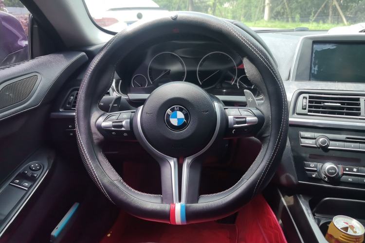 Used BMW 6 Series 2012 640i two-door coupe Steering Wheel