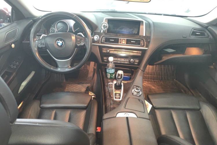 Used BMW 6 Series 2012 640i Gran Coupe Center Console