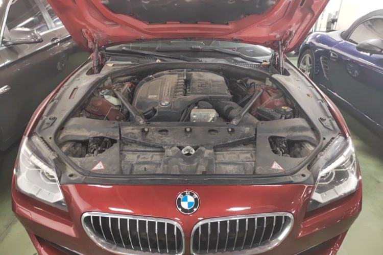 Used BMW 6 Series 2012 640i Gran Coupe Engine Bay
