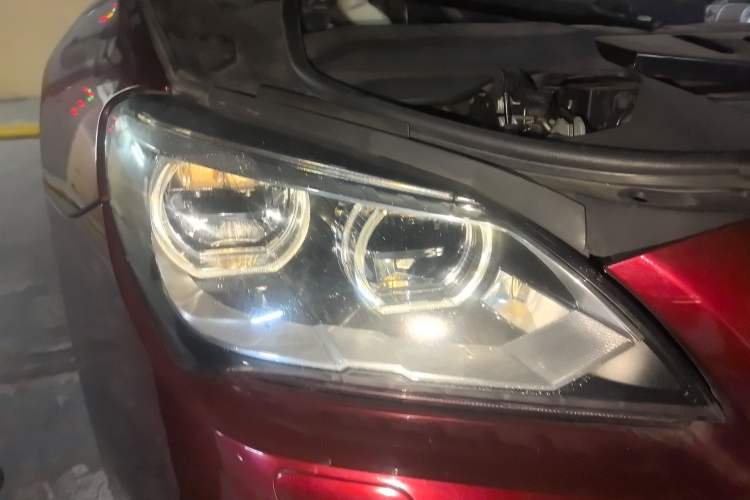 Used BMW 6 Series 2012 640i Gran Coupe Right Front Headlight