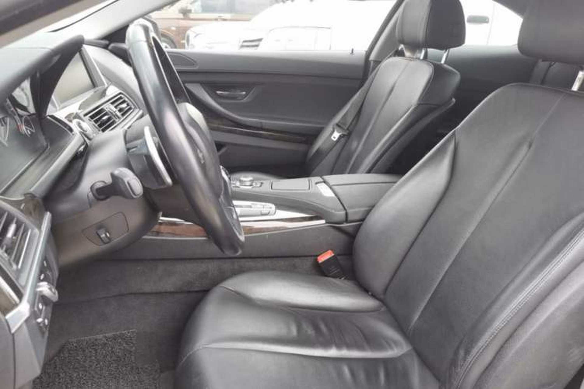 Used BMW 6 Series 2012 640i two-door coupe Left Front Seat