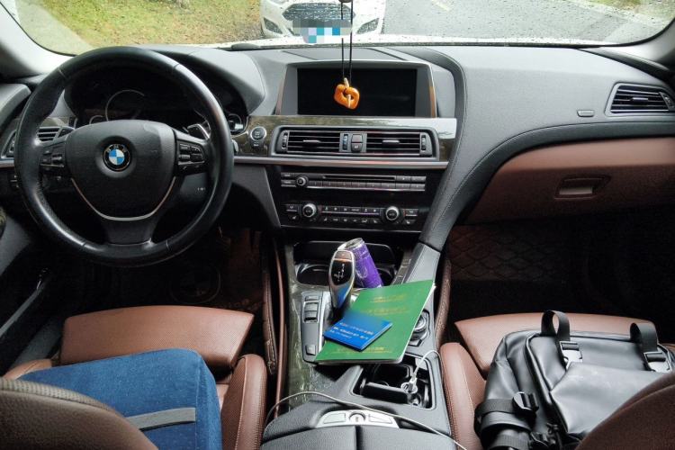 Used BMW 6 Series 2012 640i Gran Coupe Center Console
